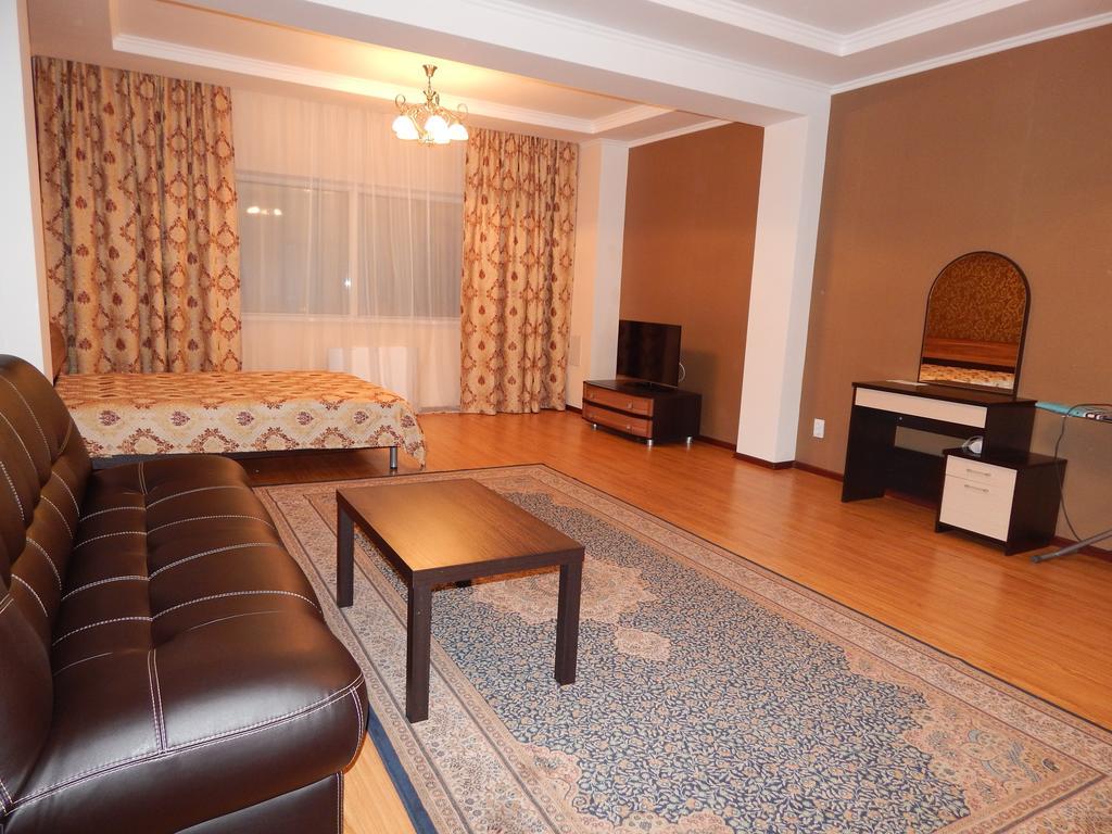 Sky House Astana Hotel Room photo
