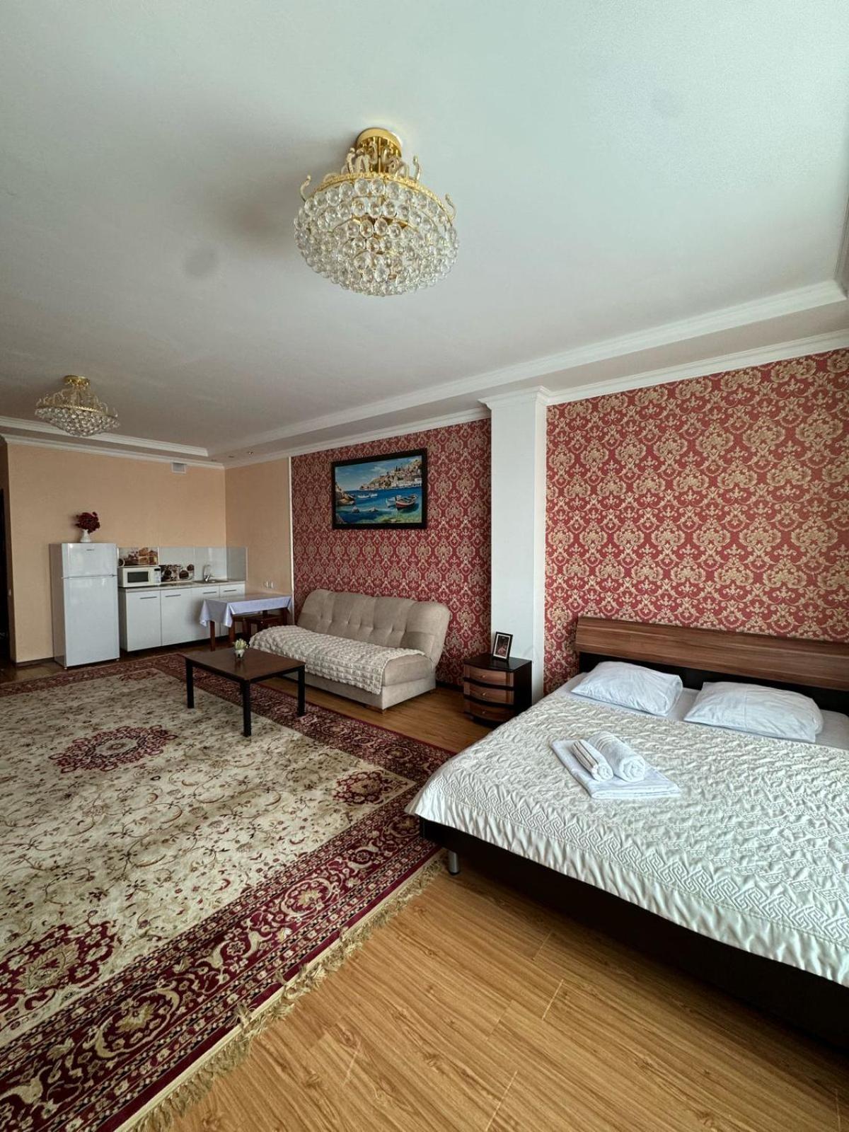 Sky House Astana Hotel Exterior photo